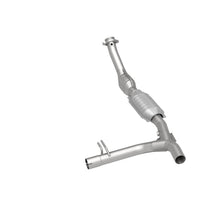 Load image into Gallery viewer, MagnaFlow Conv DF 99-00 Ford Trucks 5.4L