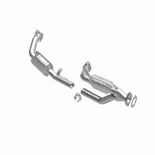 Load image into Gallery viewer, MagnaFlow Conv DF 96-99 Ford Taurus3.0L 50S