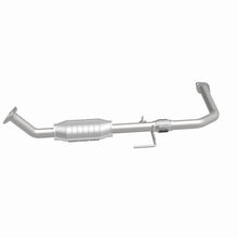 Load image into Gallery viewer, MagnaFlow Conv DF 00-04 Toyota Tundra V8 4.7L Gas