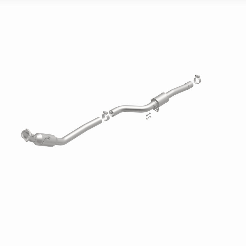 Magnaflow Conv DF 2013-2017 SL550 V8 4.6 OEM Underbody