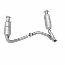 Load image into Gallery viewer, MagnaFlow 06 Mitsubishi Raider Catalytic Converter DF (California)