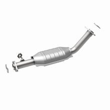 Load image into Gallery viewer, MagnaFlow Conv DF 00-02 Toyota Tundra 4.7L