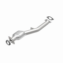 Load image into Gallery viewer, Magnaflow Conv DF 06-08 Subaru Forester/06-07 Impreza 2.5L Rear Turbocharged (49 State)