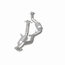 Load image into Gallery viewer, MagnaFlow Conv DF 96-99 Ford Taurus3.0L 50S