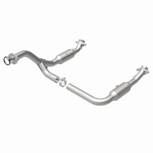 Load image into Gallery viewer, MagnaFlow Conv DF 06-09 Ford Explorer 4.6L Y-Pipe Assy/07-09 Explorer Sport Trac 4.6L