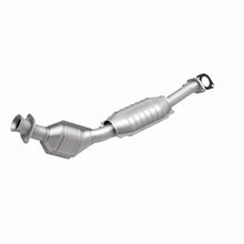 Load image into Gallery viewer, MagnaFlow Conv DF 95-02 Ford Crown Vic 4.6L