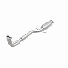 Load image into Gallery viewer, Magnaflow Conv DF 99-01 Hyundai Sonata 2.4L