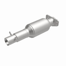 Load image into Gallery viewer, MagnaFlow California Grade Catalytic Converter Direct Fit 91-92 Oldsmobile Bravada V6 4.3L