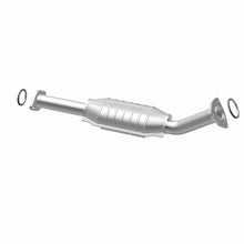 Load image into Gallery viewer, MagnaFlow Conv DF 03-04 Toyota Tundra V8 4.7L Gas